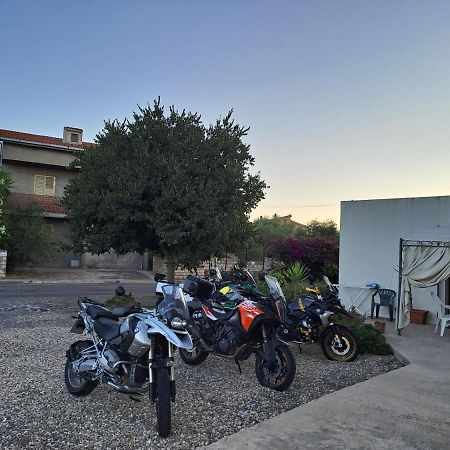Alma Bed & Breakfast Sennariolo ภายนอก รูปภาพ