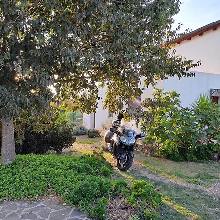 Alma Bed & Breakfast Sennariolo ภายนอก รูปภาพ