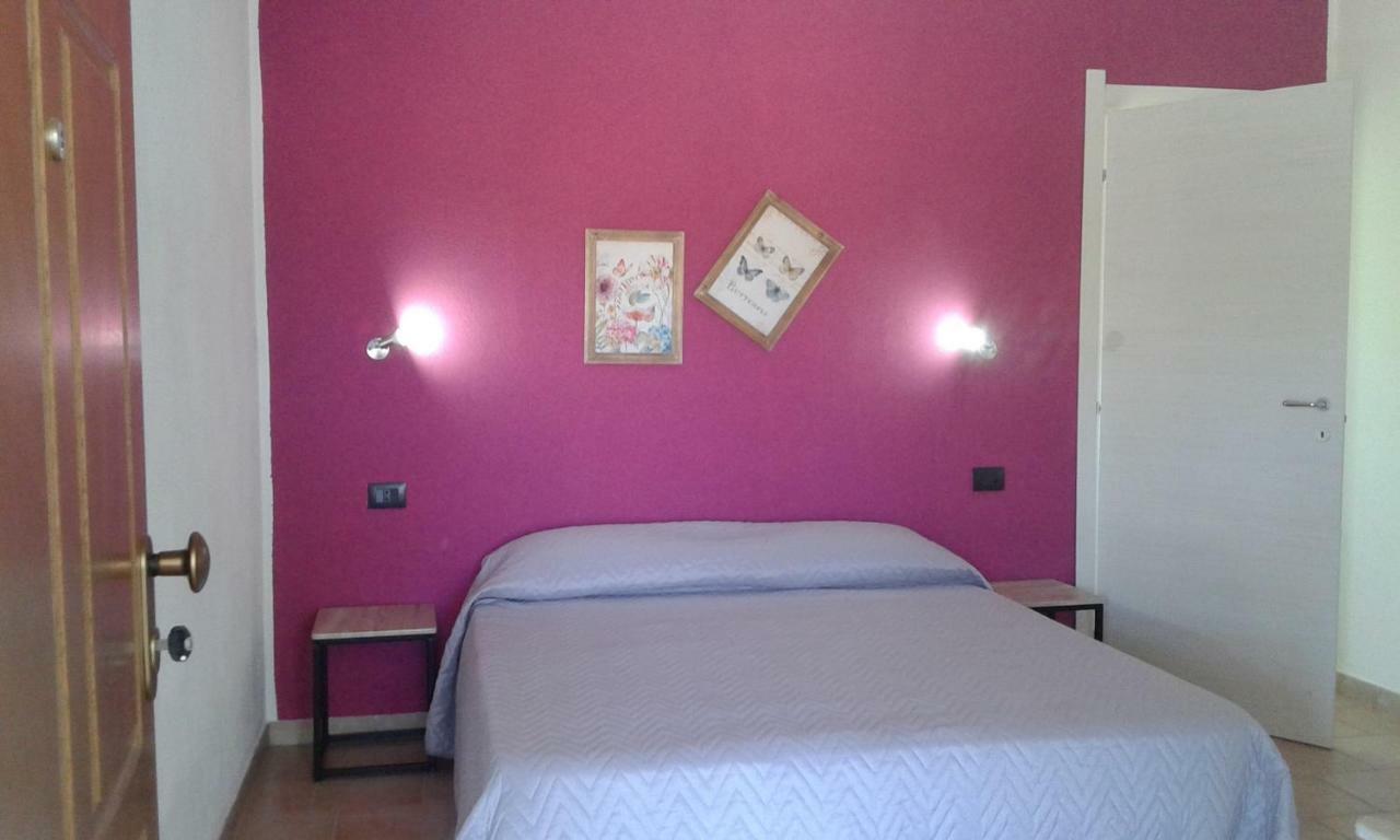 Alma Bed & Breakfast Sennariolo ภายนอก รูปภาพ