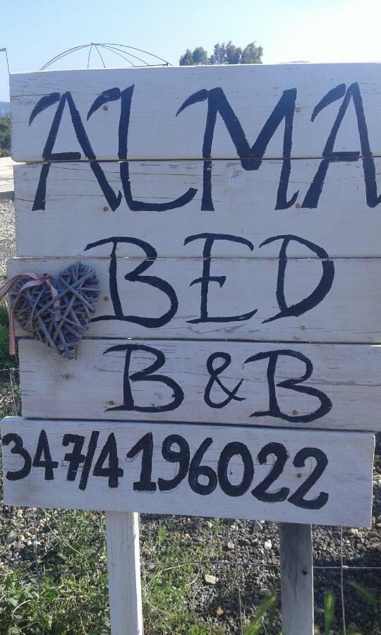 Alma Bed & Breakfast Sennariolo ภายนอก รูปภาพ